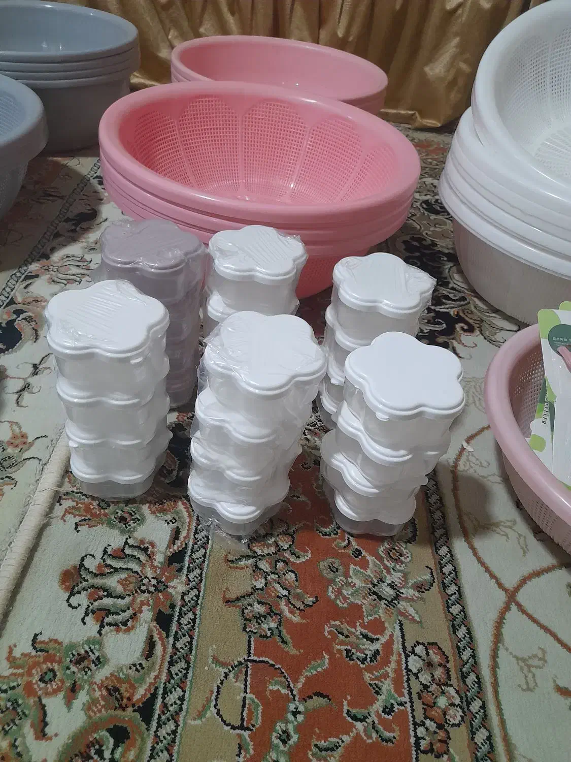 لگن و آبکش|ظروف پختوپز|ارومیه, |دیوار