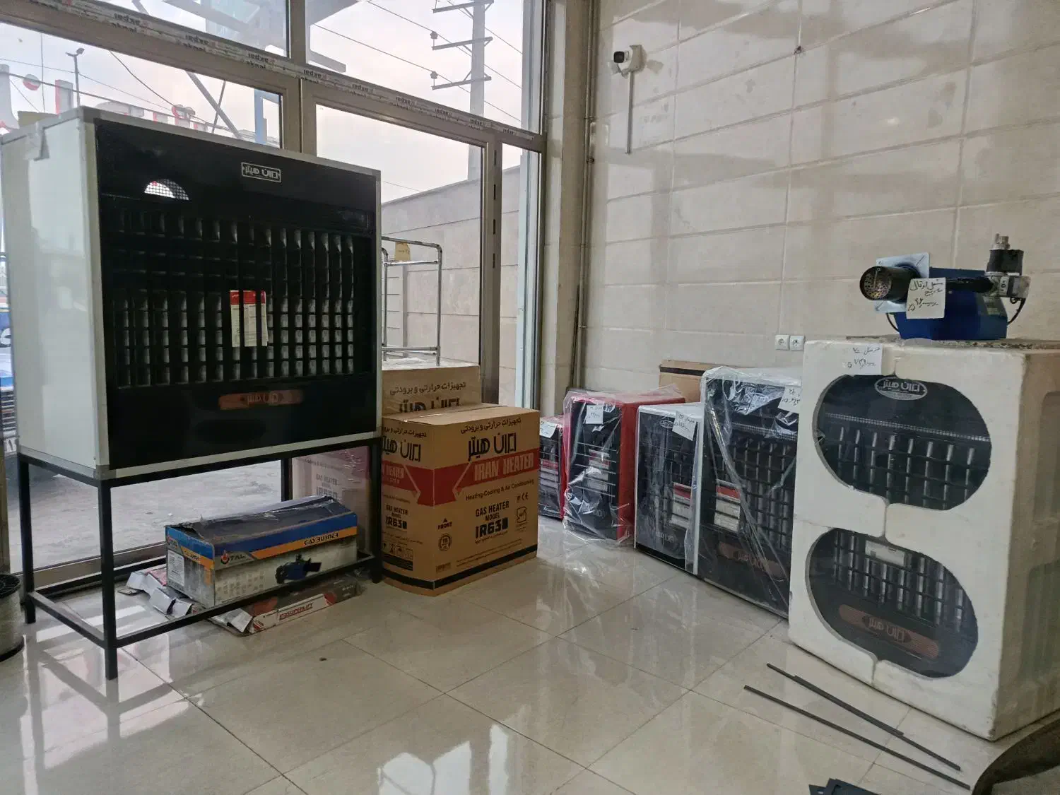 هیتر ایستاده فندار ایران هیتر با تخفیف ویژه|بخاری، هیتر، شومینه|تبریز, |دیوار