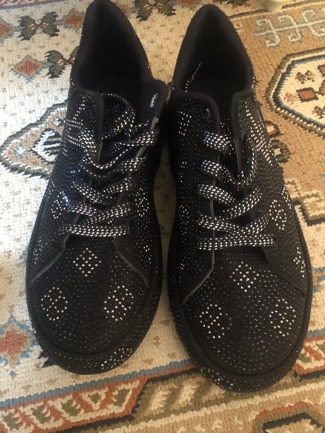 کتونی زنانه|کیف، کفش، کمربند|قم, امامزاده ابراهیم|دیوار