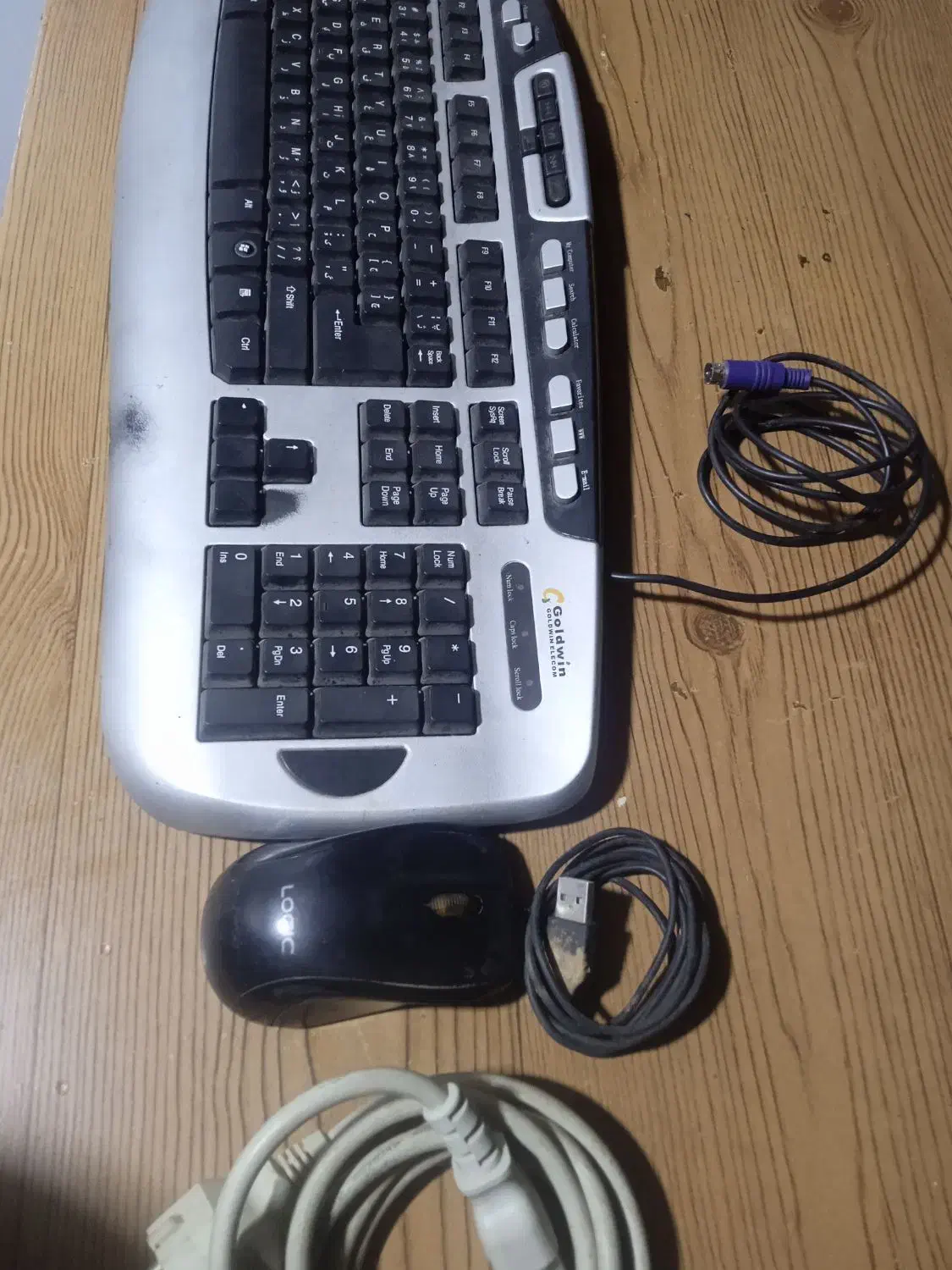 مقداری لوازم باقیمت مناسب|ظروف نگهدارنده، پلاستیکی، یک‌بارمصرف|تربت‌حیدریه, حیدرآباد|دیوار