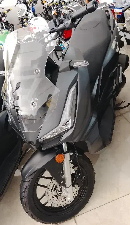 ADV 150|موتورسیکلت|بروجرد, |دیوار