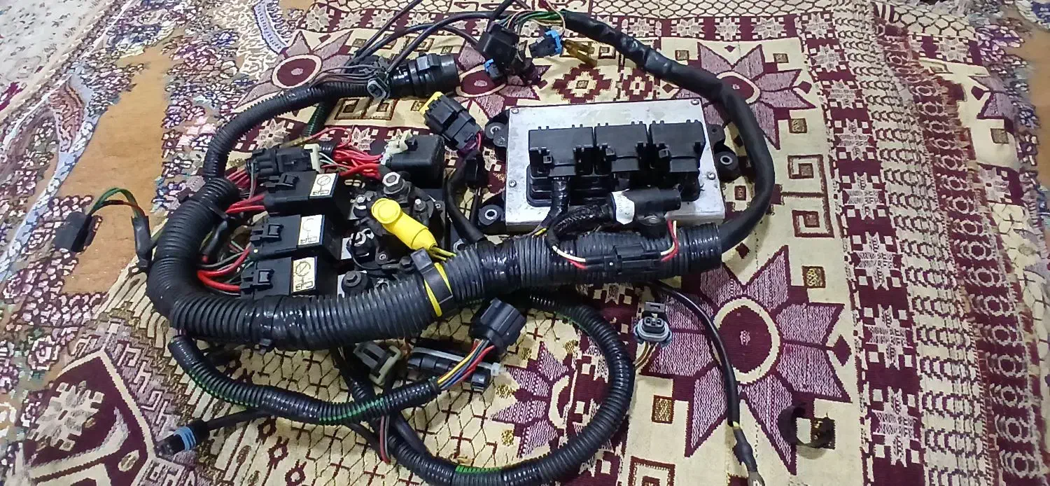 قطعات‌ موتور مرکوری 250|قایق و سایر وسایل نقلیه|بندرعباس, |دیوار