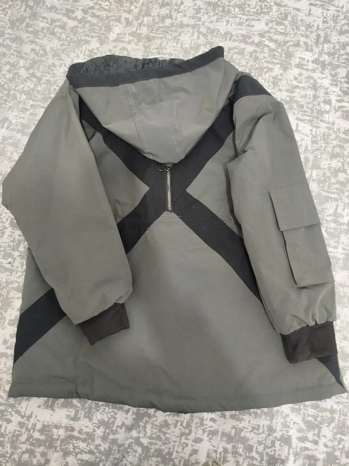 کاپشن|لباس|قم, شهرک فاطمیه|دیوار