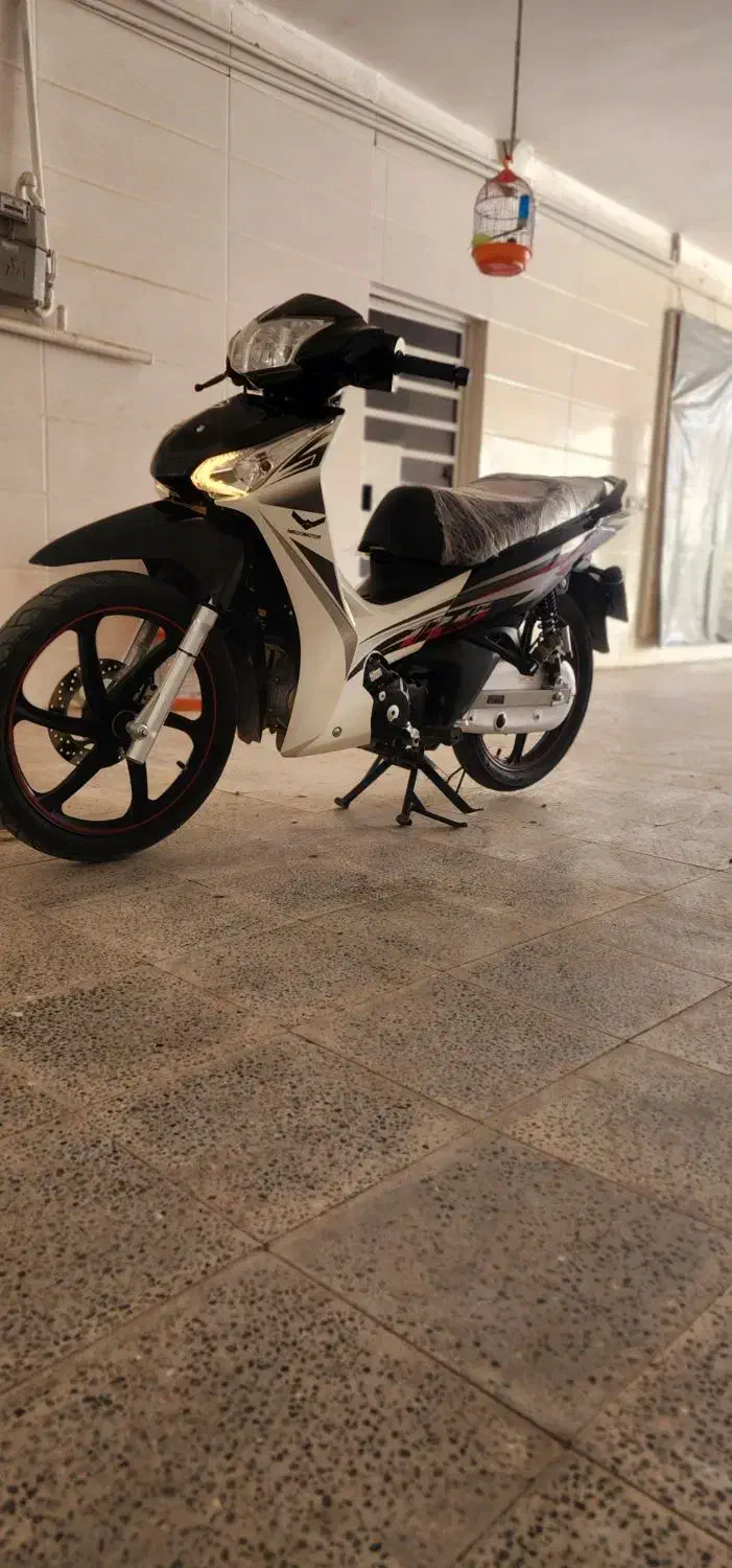 135بیکلاج1403|موتورسیکلت|تربت جام, میان جام|دیوار