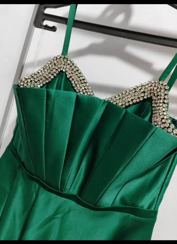 لباس مجلسی زیبا|لباس|اقبالیه, |دیوار