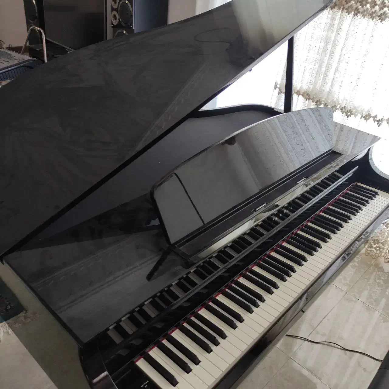 پیانو گرند یاماها clp765gp|پیانو، کیبورد، آکاردئون|کرمان, |دیوار