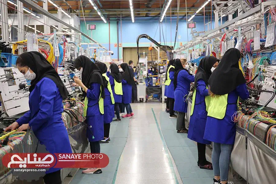 استخدام خانم و آقا ساکن گلبهار و چناران|استخدام صنعتی، فنی، مهندسی|چناران, |دیوار