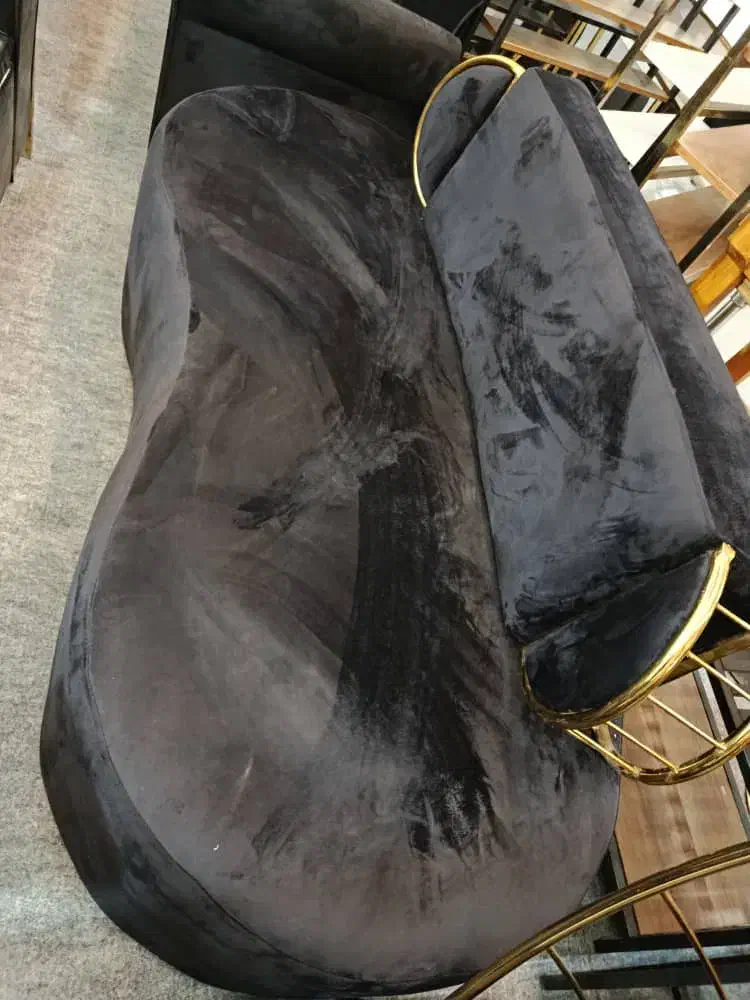 سرشور اسکالپ چرم|آرایشگاه و سالنهای زیبایی|یزد, |دیوار