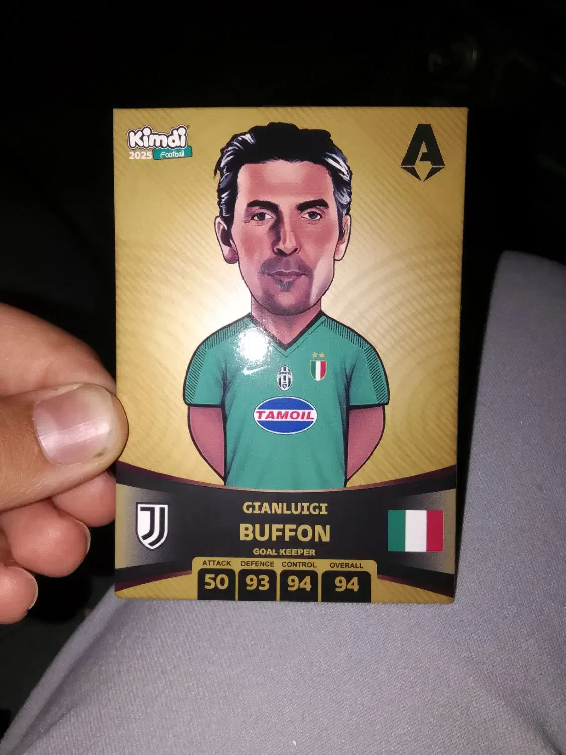 کیمدی بوفون|اسباببازی|آران و بیدگل, |دیوار