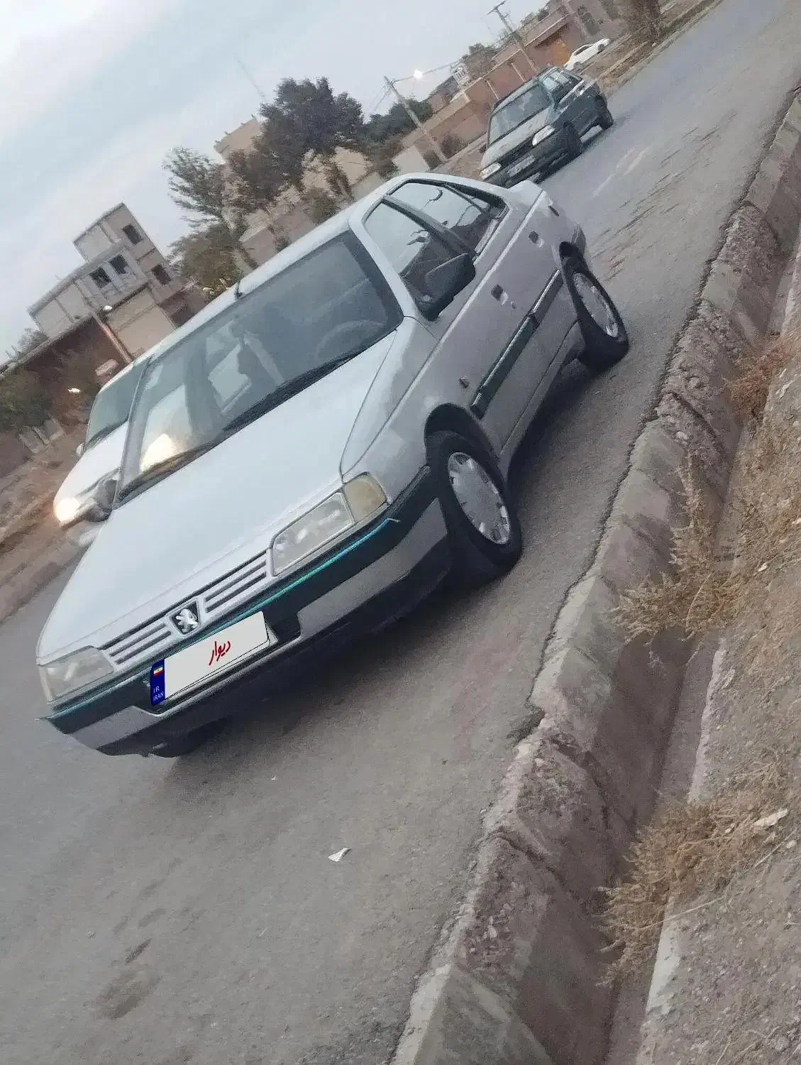 روآ|خودرو سواری و وانت|ماکو, |دیوار