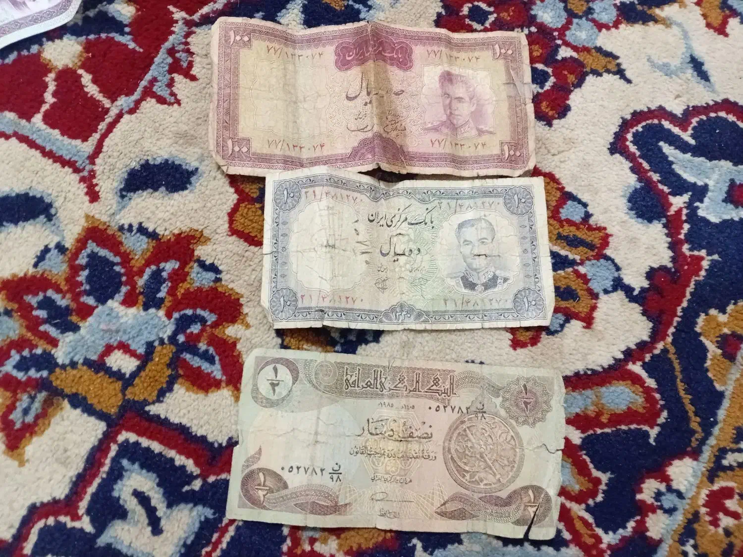 تعدادی پول جمهری و پهلوی|کلکسیون سکه، تمبر، اسکناس|بیجار, |دیوار