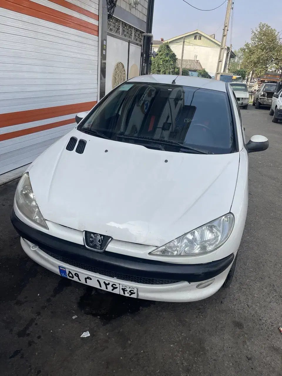 چراغ جلو ۲۰۶|قطعات یدکی و لوازم جانبی|رشت, باهنر|دیوار