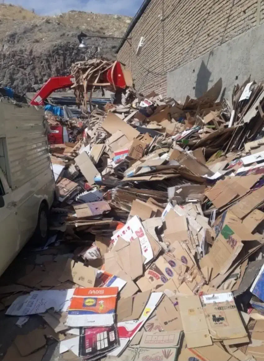 خرید ضایعات کارتن وکتاب|عمده‌فروشی|تبریز, |دیوار