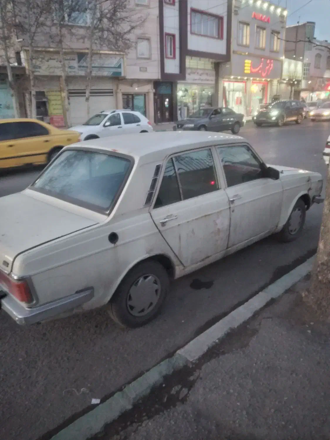 پیکان دوگانه شرکتی|خودرو کلاسیک|آبیک, |دیوار