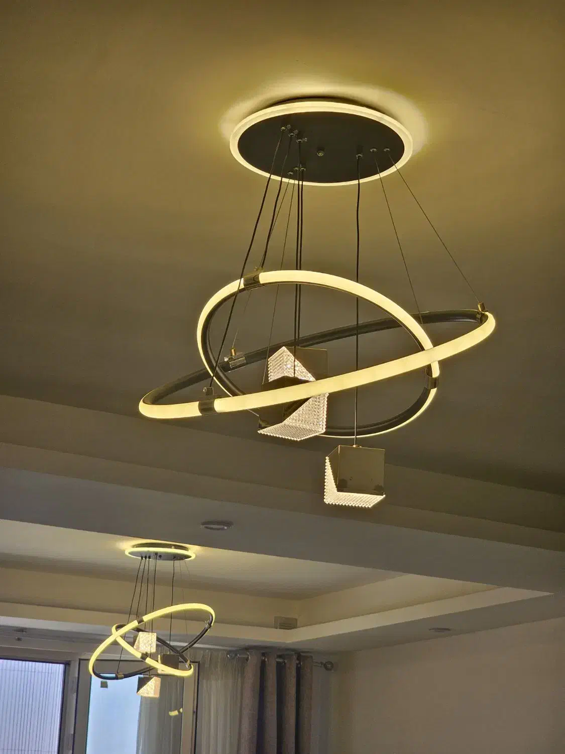 لوستر|لوستر و چراغ آویز|آبیک, |دیوار