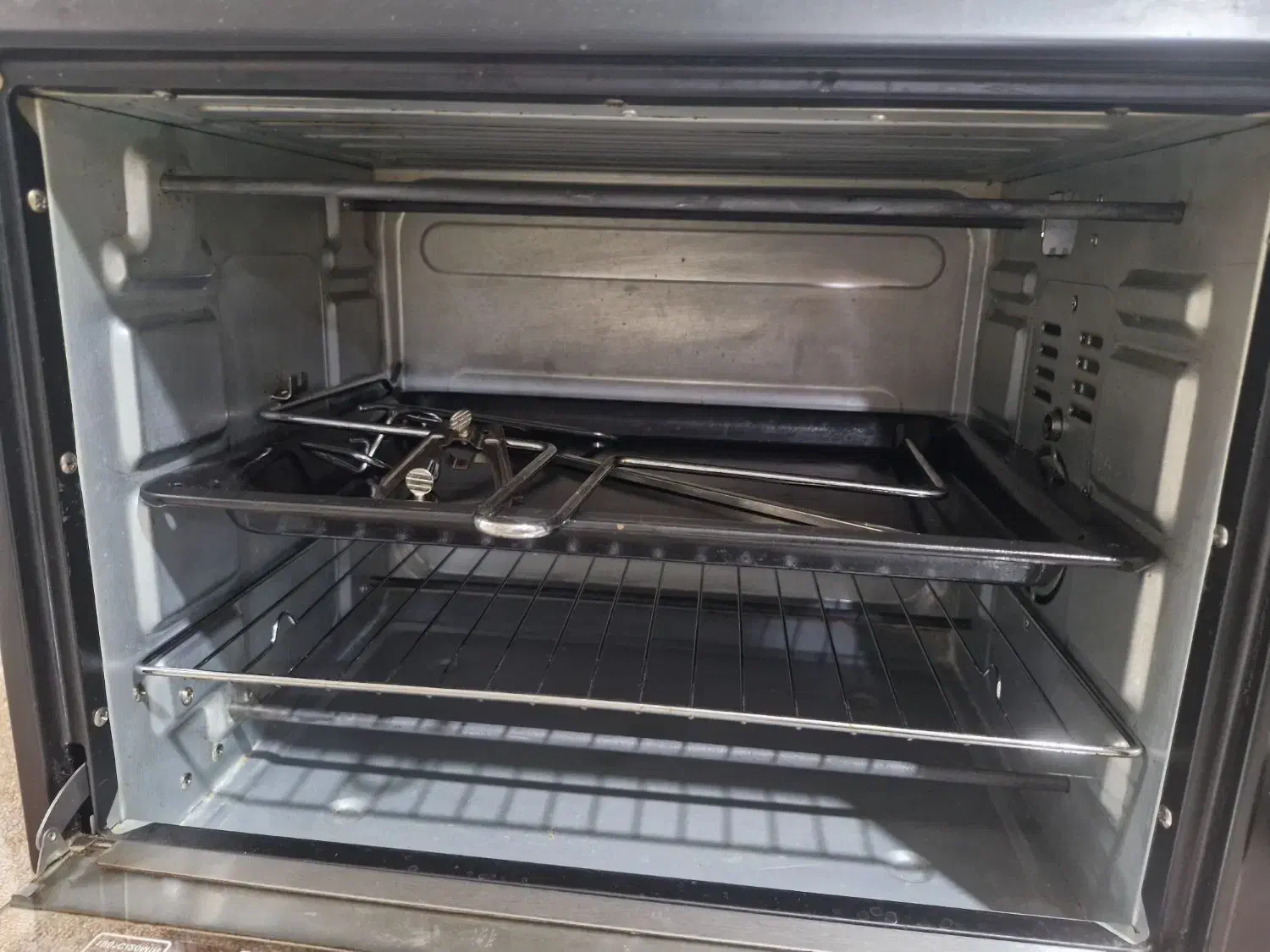 توستر|اجاق گاز و لوازم برقی پخت‌وپز|قم, نوبهار|دیوار