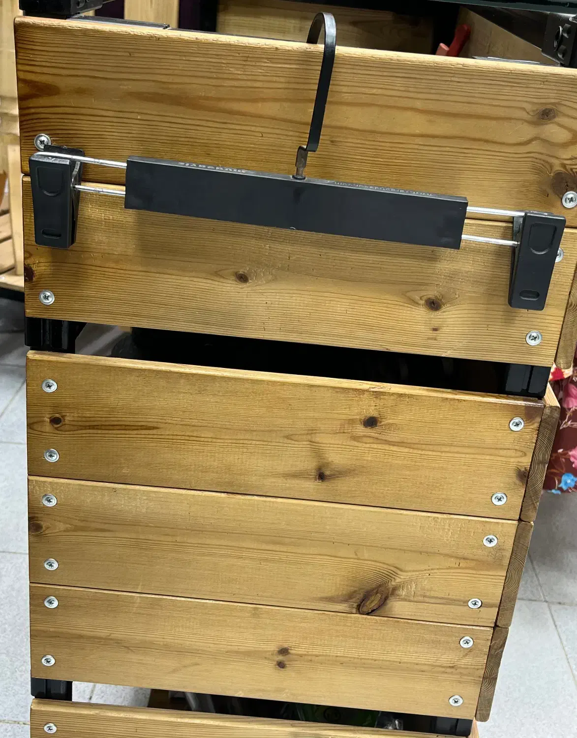 رخت آویز|بندرخت و رختآویز|اردبیل, |دیوار