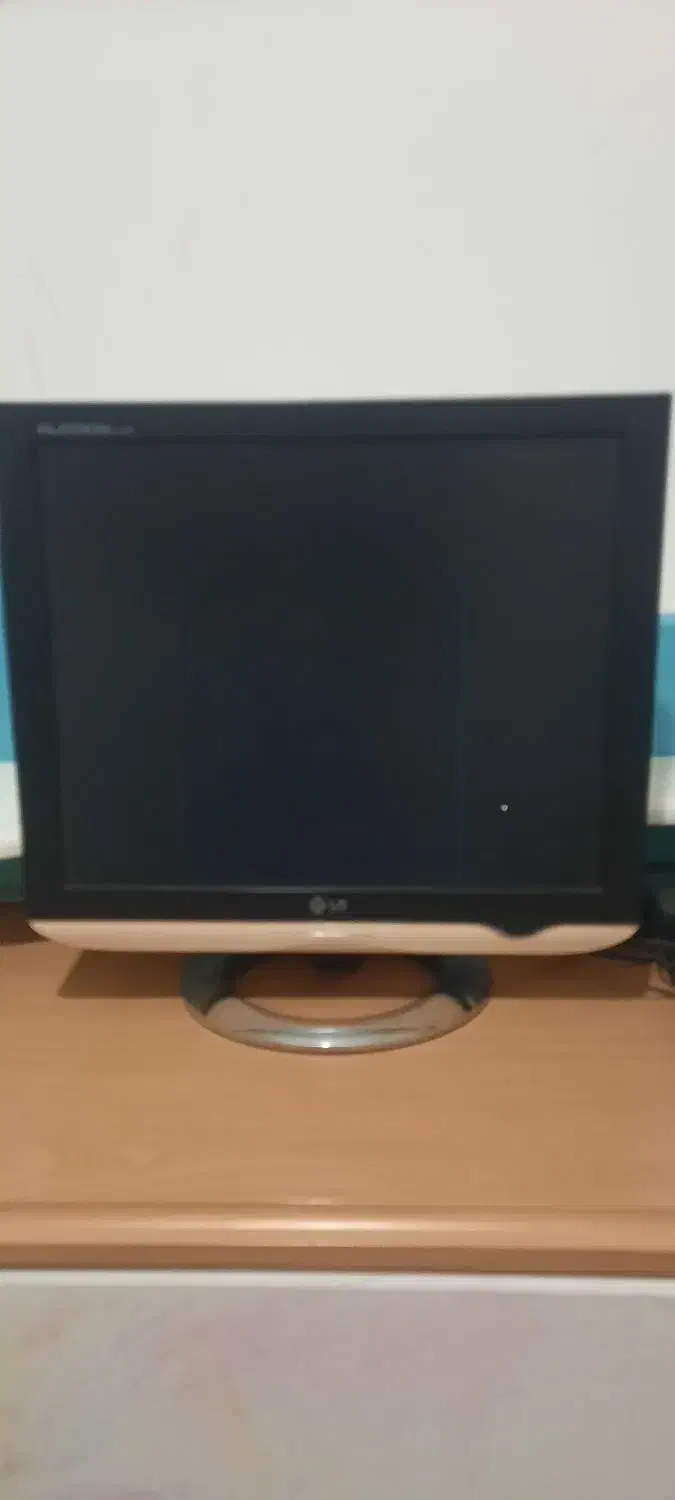 مانیتور کامپیوتر|قطعات و لوازم جانبی رایانه|اشتهارد, |دیوار