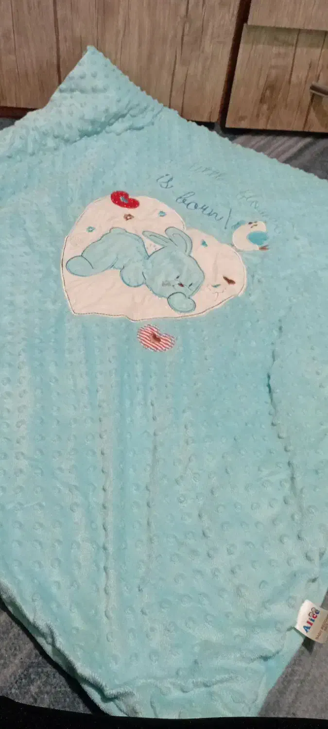 کیسه خواب ،پتو|رختخواب، بالش، پتو|لنگرود, |دیوار