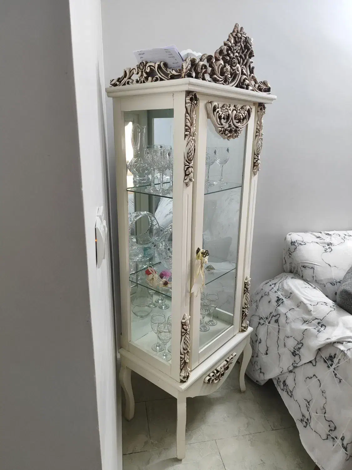 ویترین|بوفه، ویترین، کنسول|ری, جوانمرد قصاب|دیوار