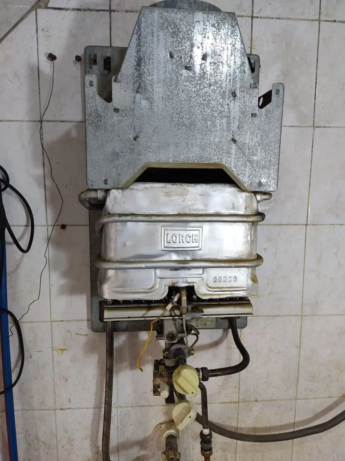 فروش آبگرمکن لورچ|آبگرمکن، پکیج، شوفاژ|بروجرد, |دیوار