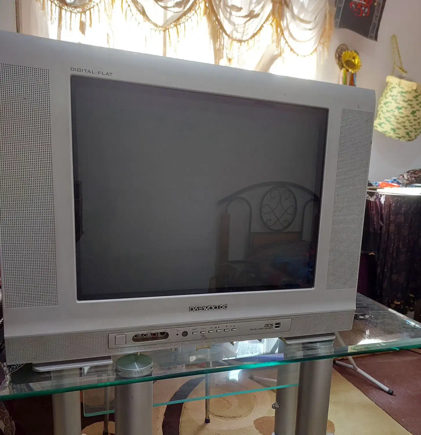 تلویزیون 21 اینچ دوو|تلویزیون و پروژکتور|آستانه اشرفیه, |دیوار