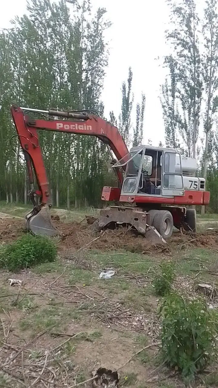 بیل پوکلن پوکلین ۷۵|خودرو سنگین|سلماس, |دیوار