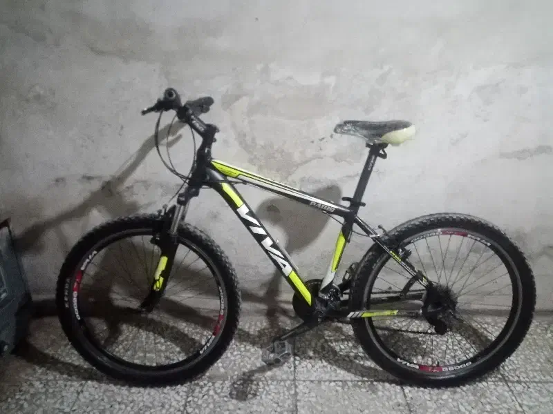 ویوا پاریس ۲۶|دوچرخه، اسکیت، اسکوتر|گنبد کاووس, |دیوار