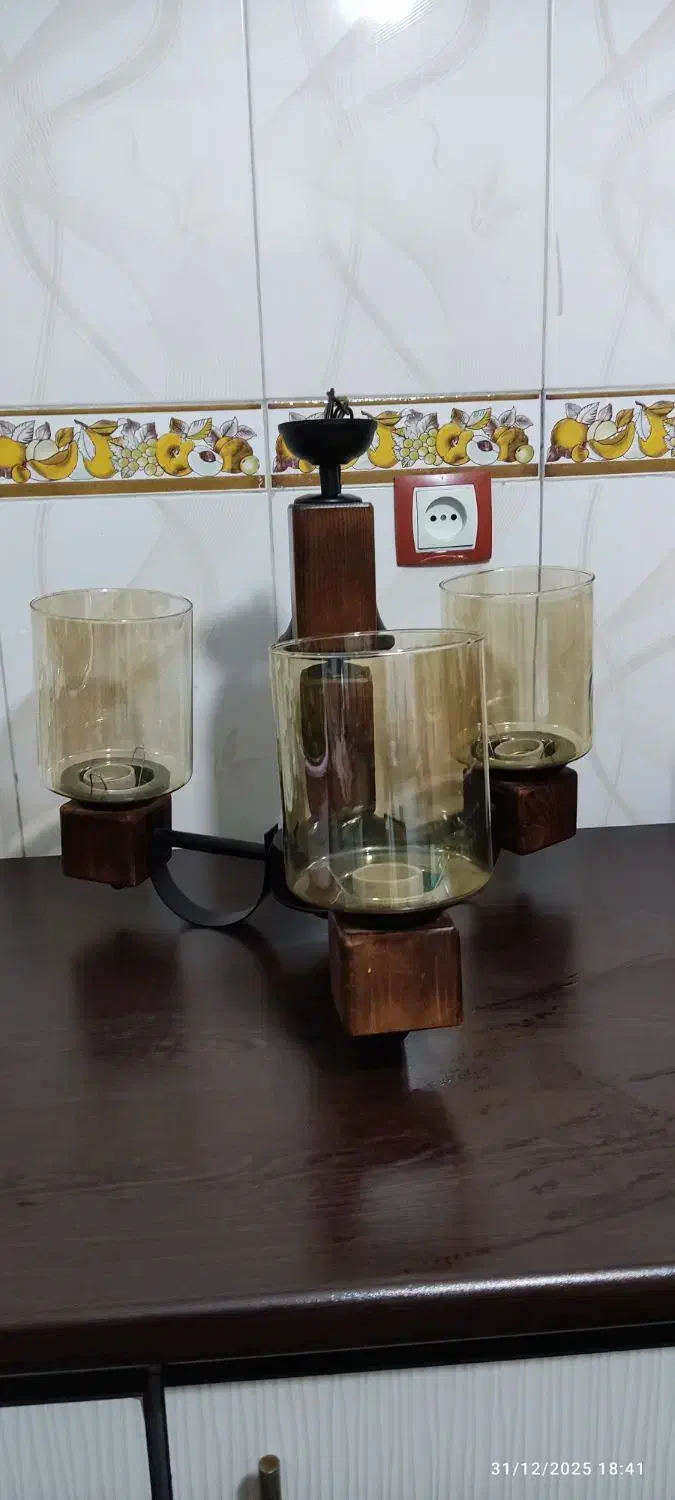 لوستر ۳شاخه|لوستر و چراغ آویز|همدان, |دیوار