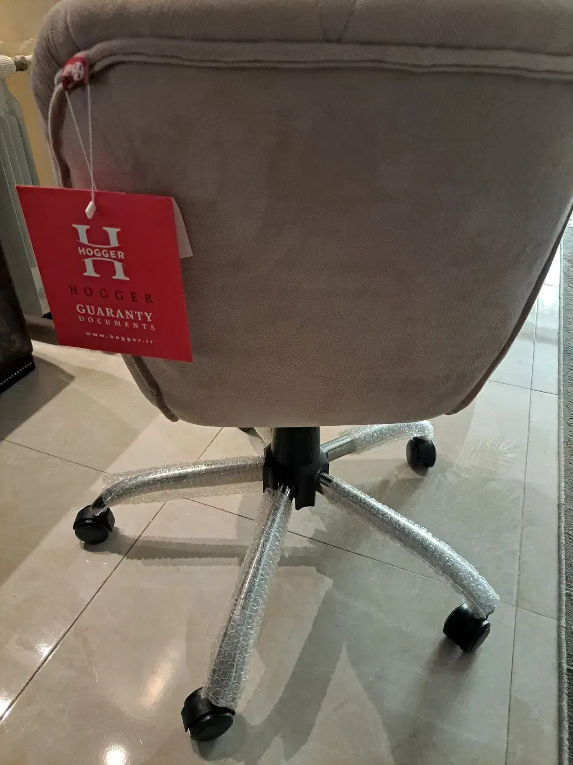 صندلی گردان|میز تحریر و کامپیوتر|ری, دولتآباد|دیوار