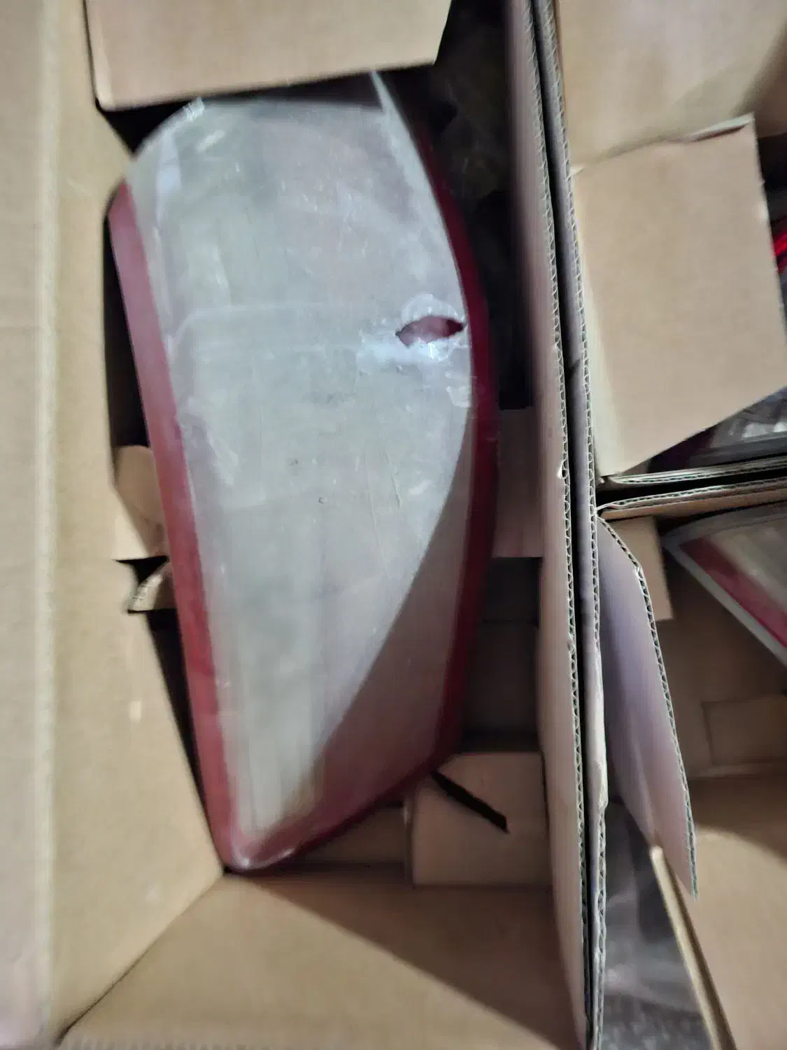 چراغ عقب کمری و فیلتر|قطعات یدکی و لوازم جانبی|اصفهان, قهجاورستان|دیوار