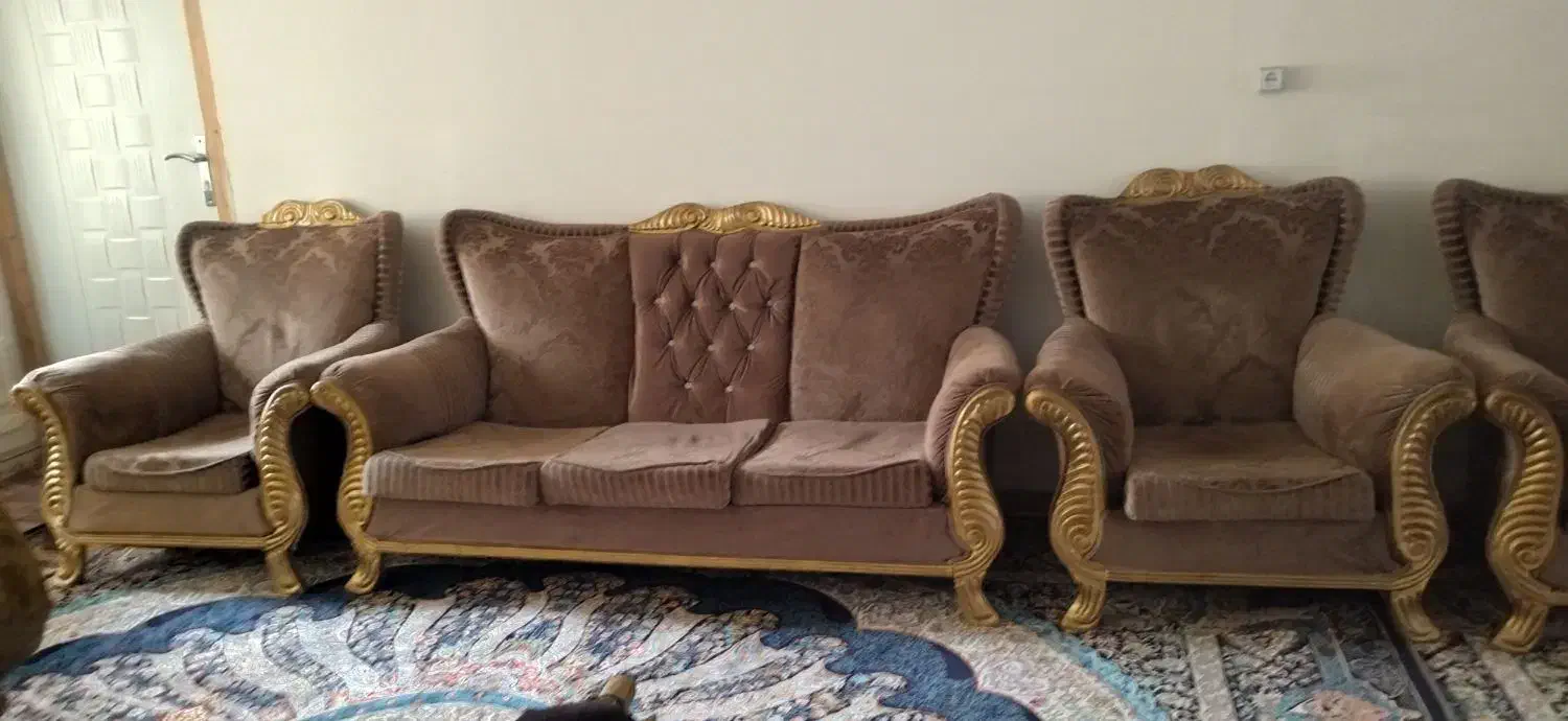 مبل 7نفره|مبلمان خانگی و میز عسلی|تالش, هشتپر|دیوار