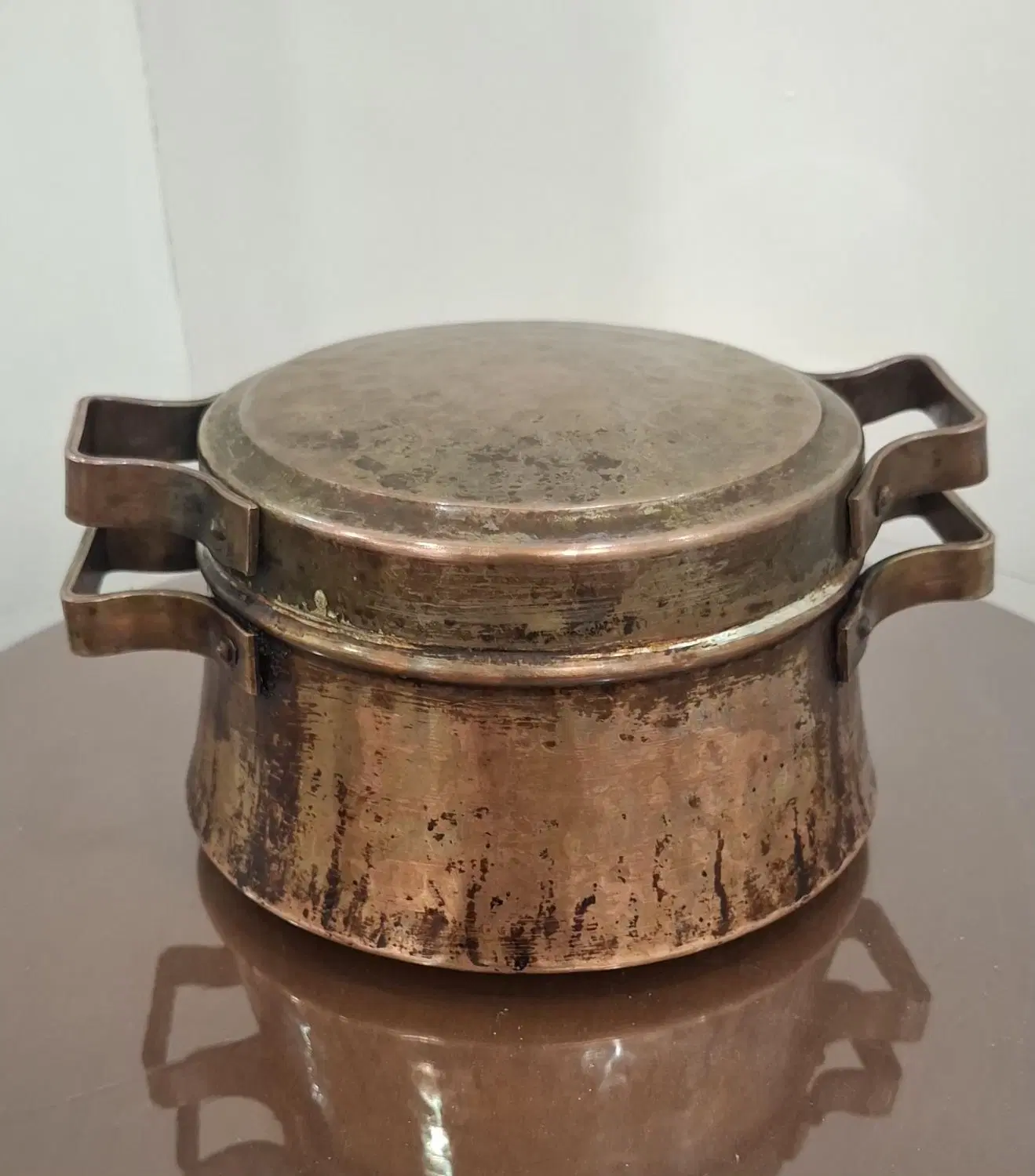 دیگ مسی|ظروف پخت‌وپز|گرگان, |دیوار