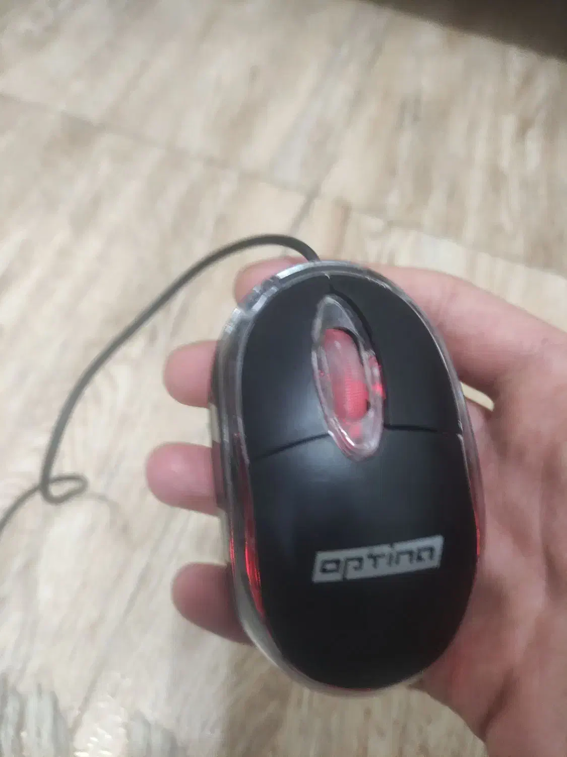 موس  کاملا سالم|قطعات و لوازم جانبی رایانه|رشت, منظریه|دیوار