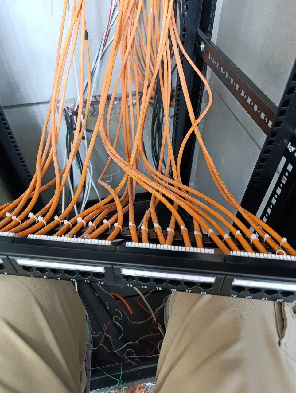 راه‌اندازی و پشتیبانی شبکه،سرور و ویپ|مودم و تجهیزات شبکه|اصفهان, دانشگاه اصفهان|دیوار