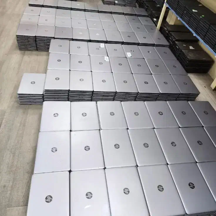 ۸۰مدل لپتاب استوک آمریکایی.صنعتی،مهندسی و..|رایانه همراه|تهران, میرداماد|دیوار