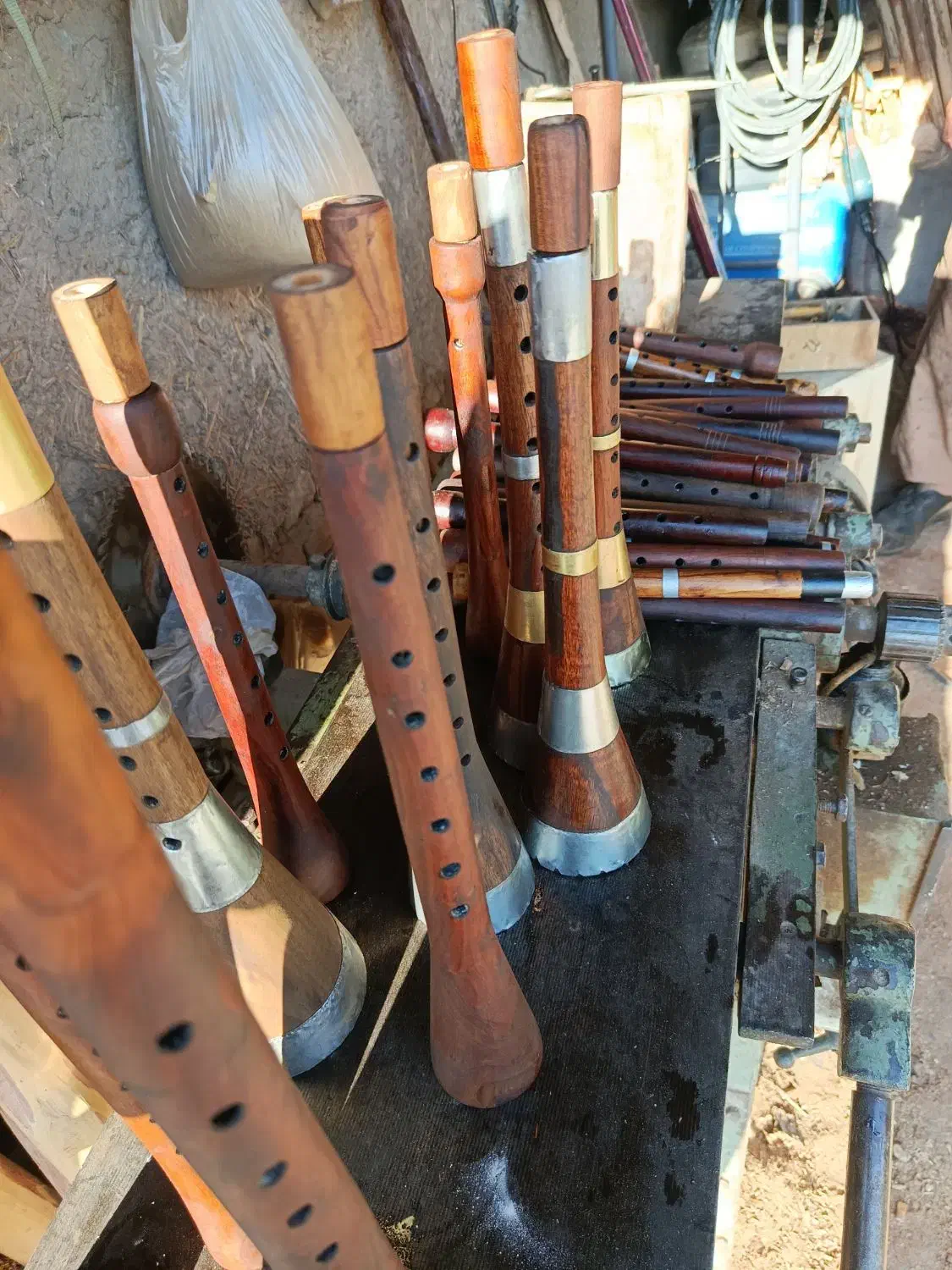 فروش انواع بالابان .سرنا|سازهای بادی|پیشوا, |دیوار