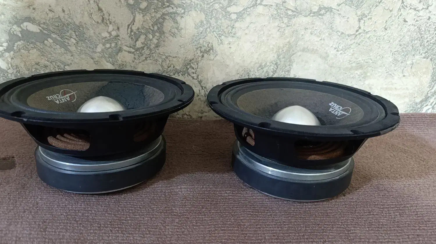 میدرنج سانتاکروز اورجینال|قطعات یدکی و لوازم جانبی|سلماس, |دیوار