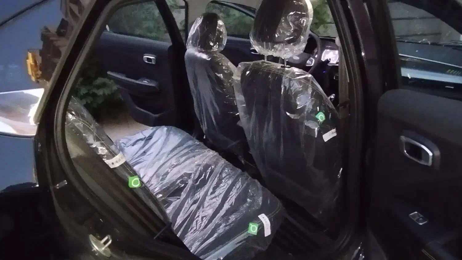 MVM ( ایکس ۳۳ کراس صفر)|خودرو سواری و وانت|ارومیه, |دیوار