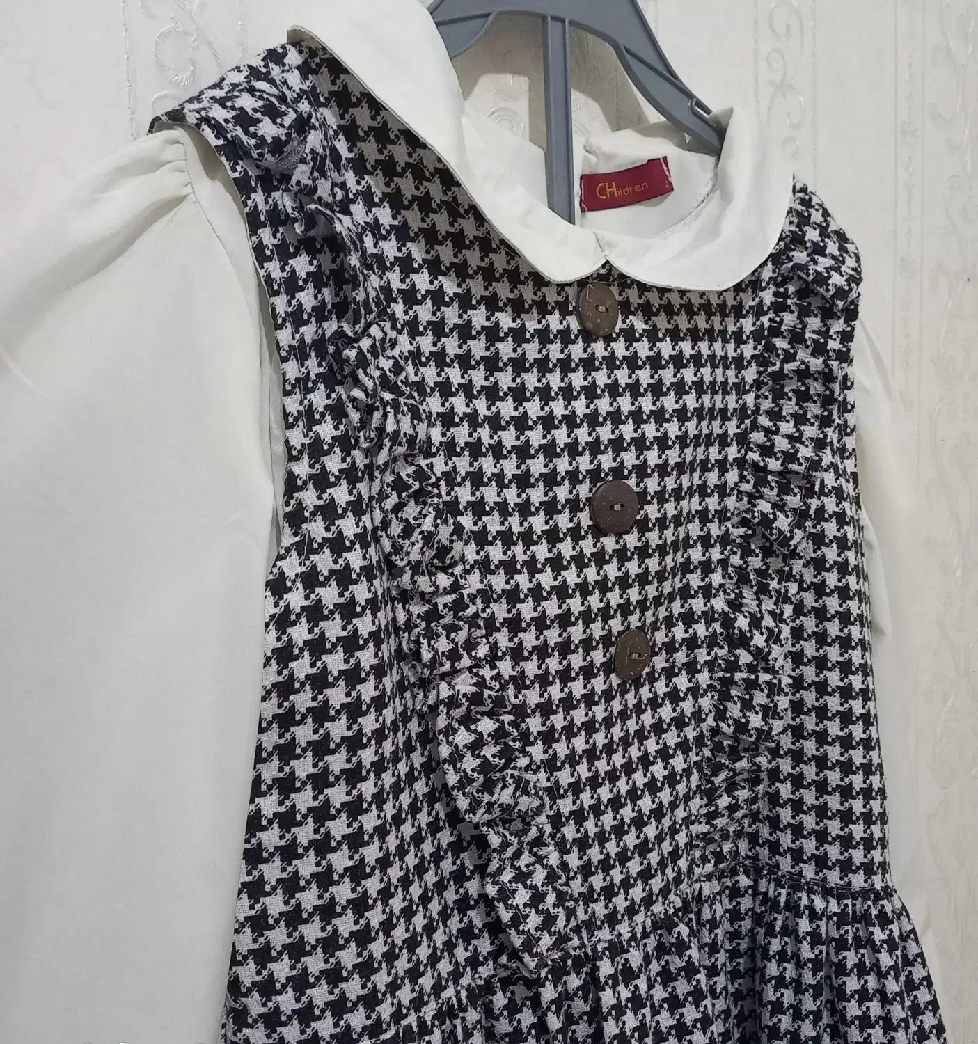 دخترانه در حد نو|کفش و لباس بچه|مشهد, هنرستان|دیوار