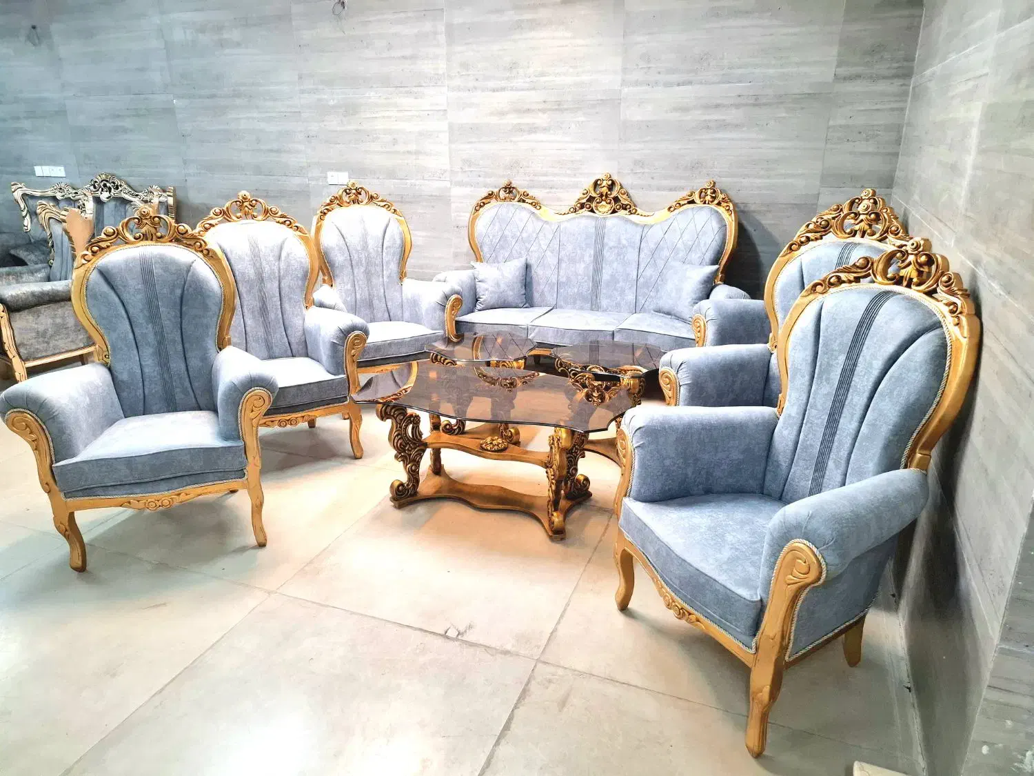 مبل استیل ۹ نفره با پارچه نو رویال|مبلمان خانگی و میز عسلی|اصفهان, جلالیه|دیوار