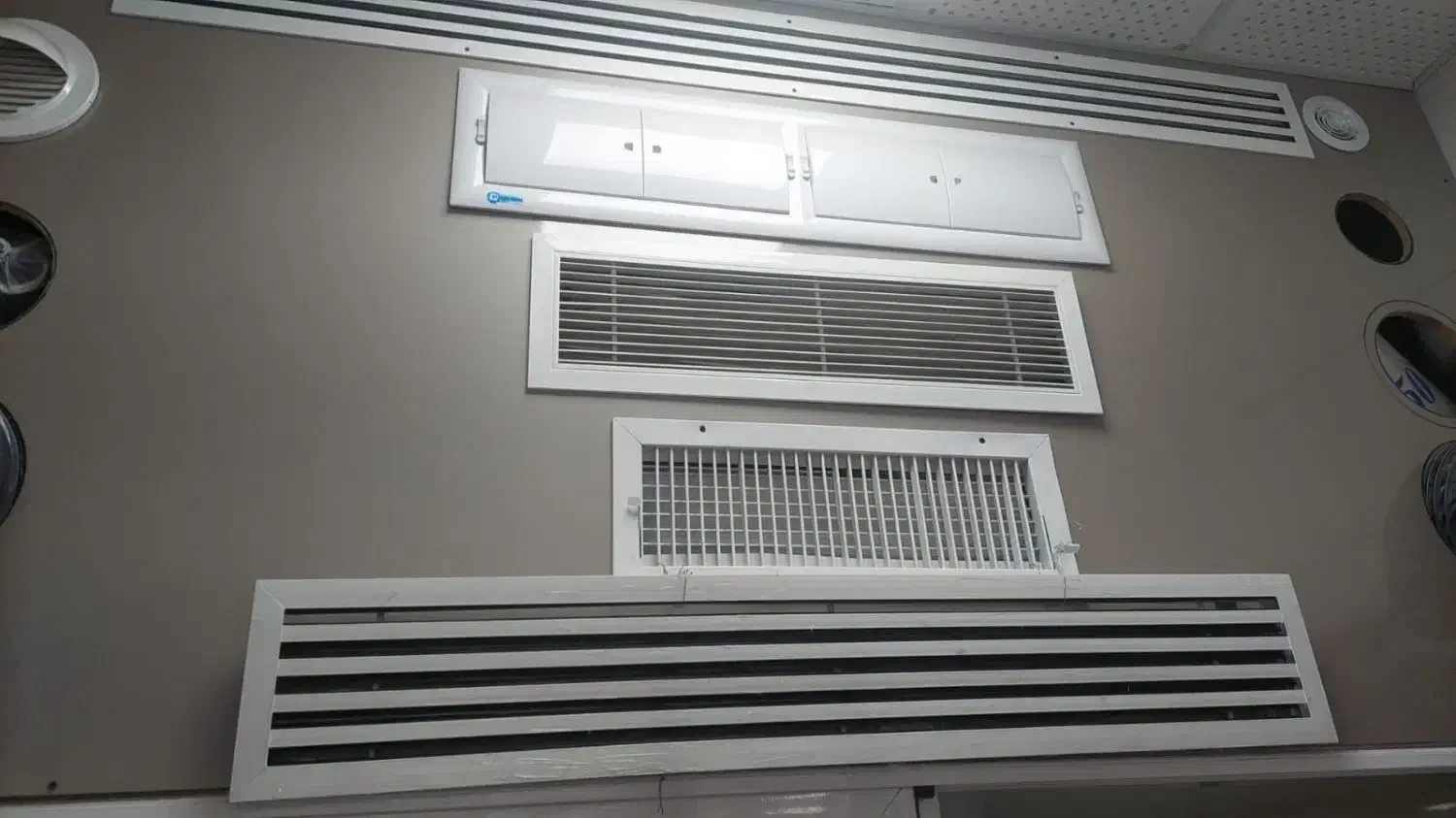 دریچه تنظیم هوا.|کولر آبی|مریوان, |دیوار