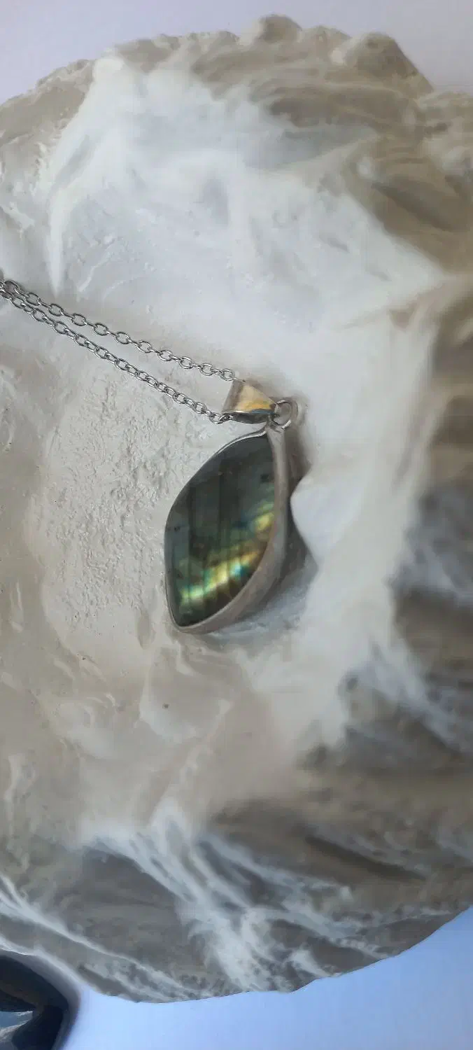 لابرادوریت|بدلیجات|بروجرد, |دیوار