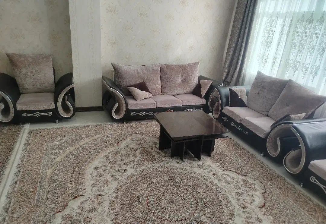 مبل راحتی 7 نفره|مبلمان خانگی و میز عسلی|فولادشهر, C1|دیوار