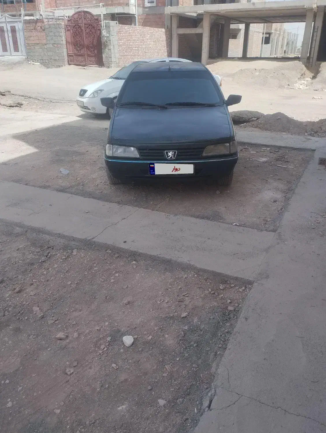 پژو 2000مدل 80|خودرو سواری و وانت|بردسیر, |دیوار