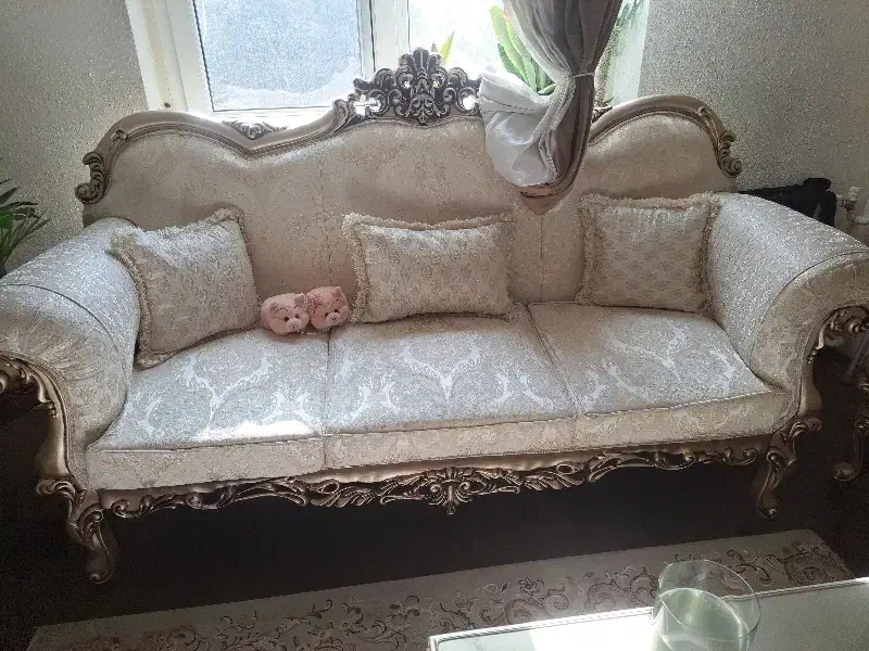 مبلمان|مبلمان خانگی و میز عسلی|اندیشه, اندیشه فاز ۲|دیوار