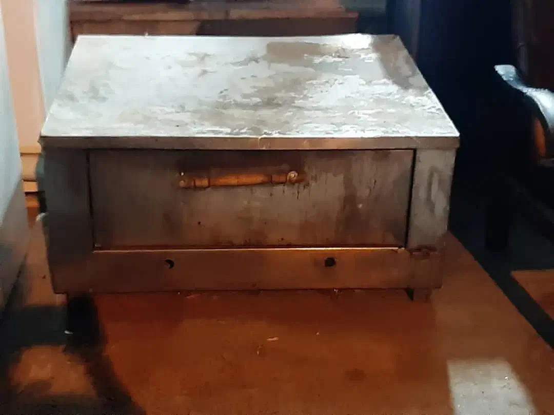 فر پیتزاچ|کافیشاپ و رستوران|صوفیان, |دیوار