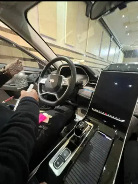 نصب شیشه دودی NANO سرامیک وبادی فنیس صفر شویی|خدمات موتور و ماشین|شیراز, حافظیه|دیوار