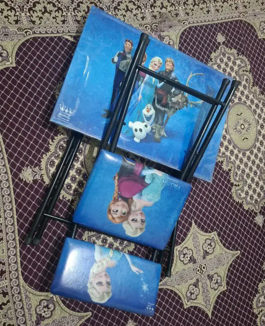 میز و صندلی تحریر تاشو کودکانه، بچگانه، دخترانه|میز تحریر و کامپیوتر|شهرکرد, |دیوار