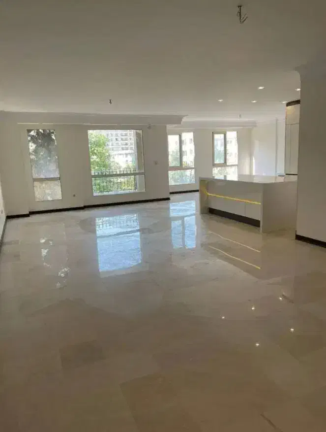 ۱۱۰ متر ۲ خ / تاپ لوکیشن / ویودار و بدون مشرف